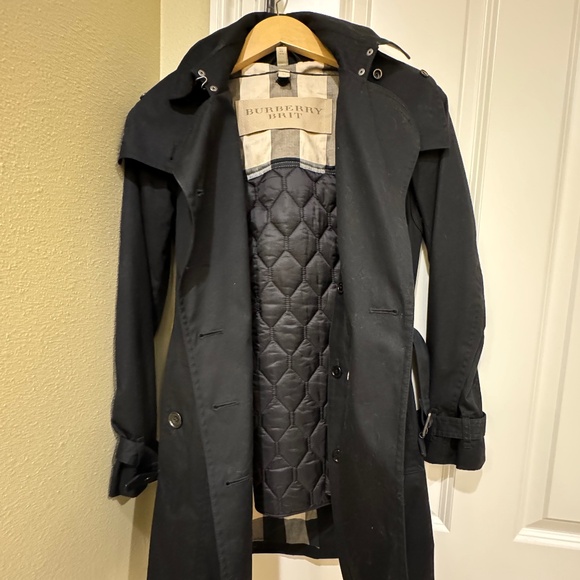 Burberry Trench Coat - Picture 6 of 7